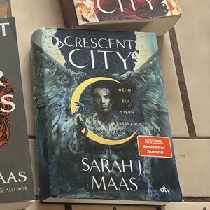 Crescent City : House of Sky and Breath by Sarah J. Maas / German Edition